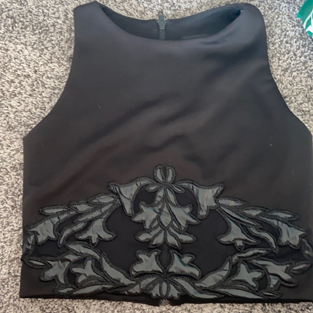 Crop top